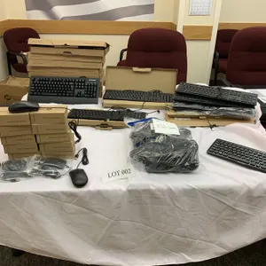 (18) Keyboards, (14) Mouses and (25) 6' Cables
