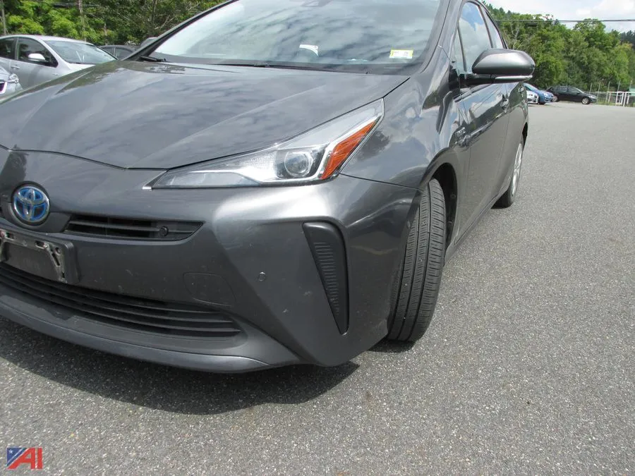 2019 Toyota Prius Hatchback