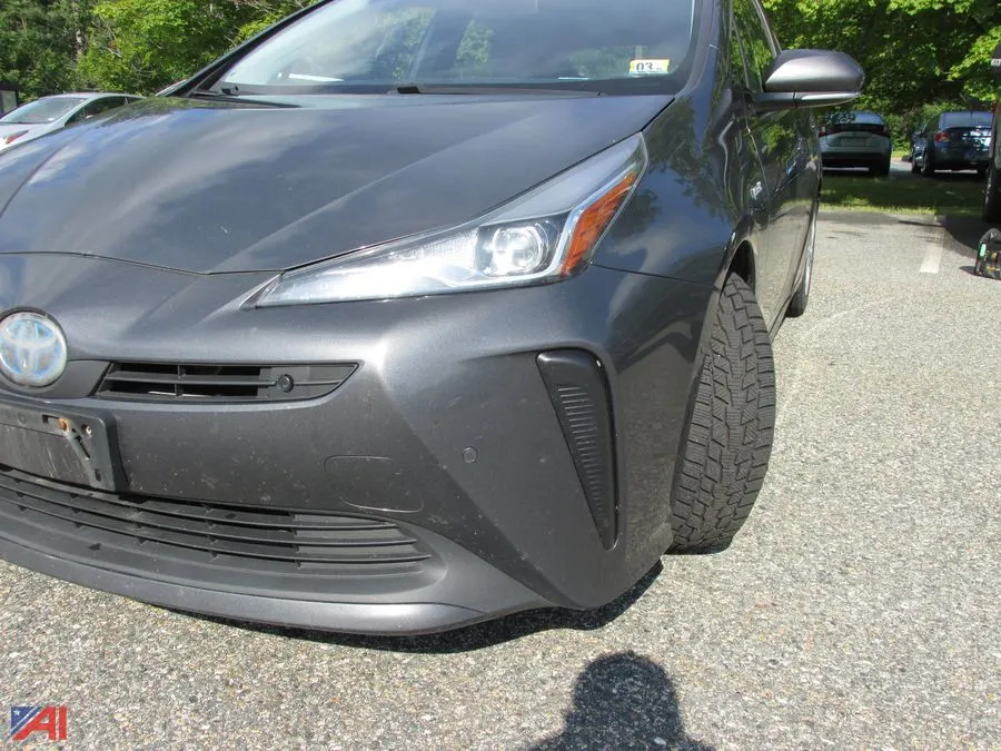 2019 Toyota Prius Hatchback