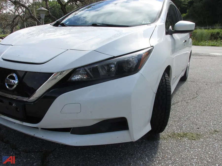 2018 Nissan LEAF Hatchback
