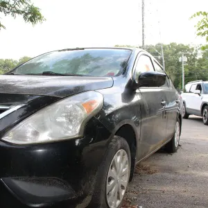 2017 Nissan Versa Sedan