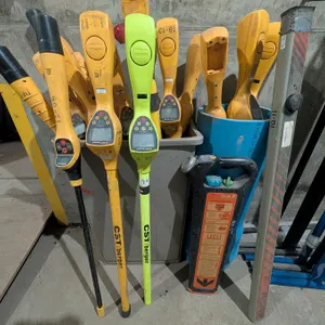 (20) Magnetic Locators and (1) Cable Locator