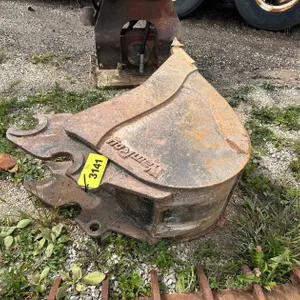 18" Excavator Bucket