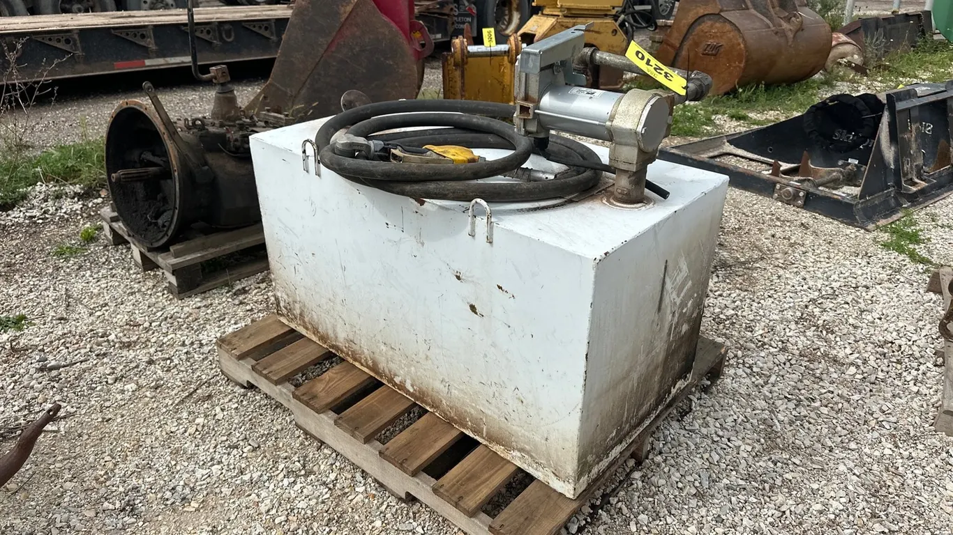 100 Gallon Fuel Tank W/ GPI Pump
