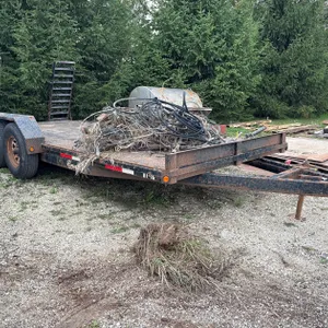 Gruetts UT-18 Flatbed Trailer