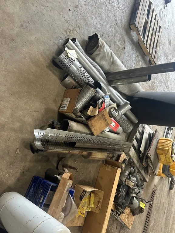 Lot Of Exhaust Parts