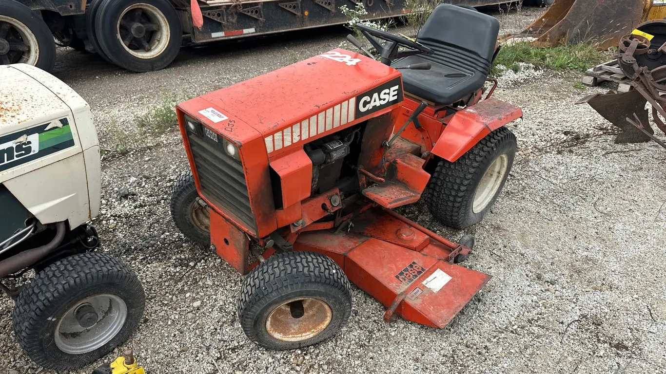Case 224 Hydro Riding Lawnmower