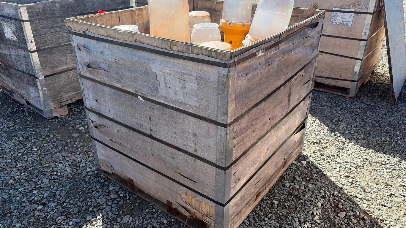 Crate Of (9) Wobblelights