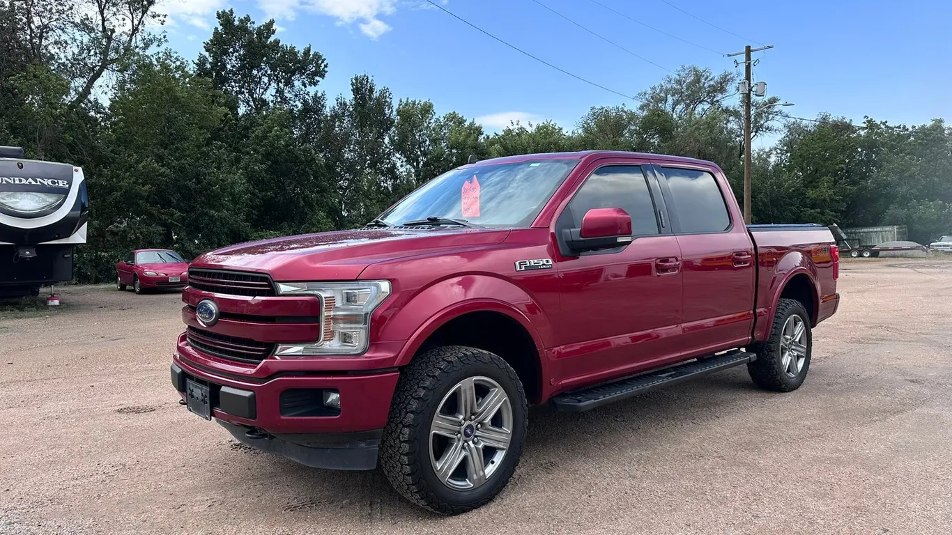 2019 Ford F150 Lariat Truck