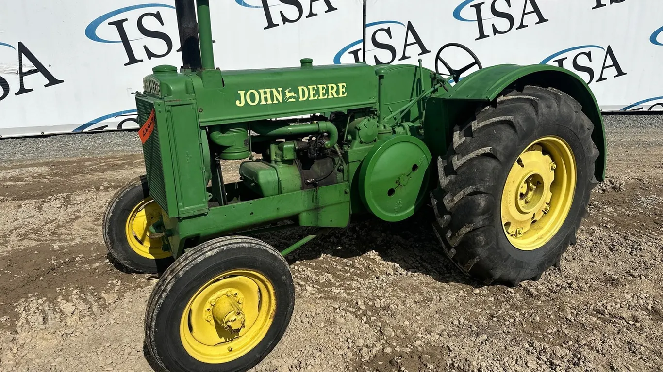 1945 John Deere AR Tractor