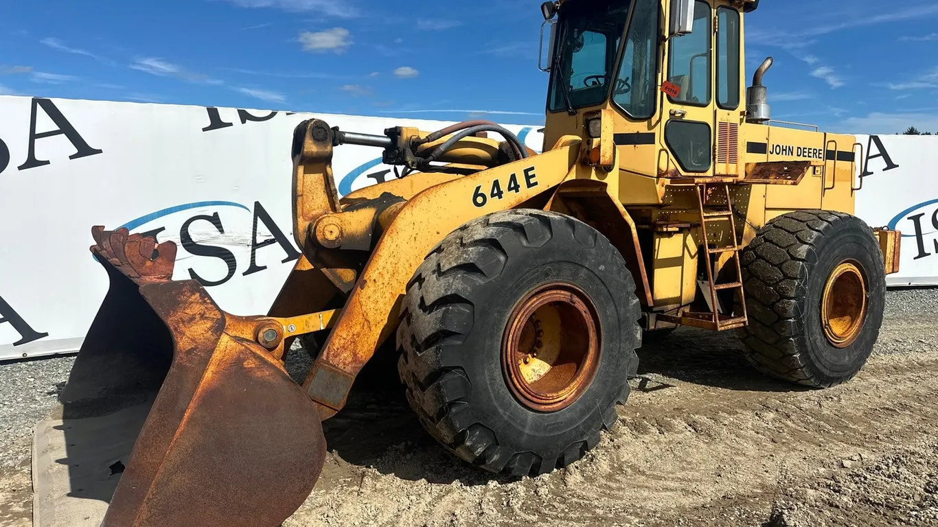 John Deere 644 Wheel Loader