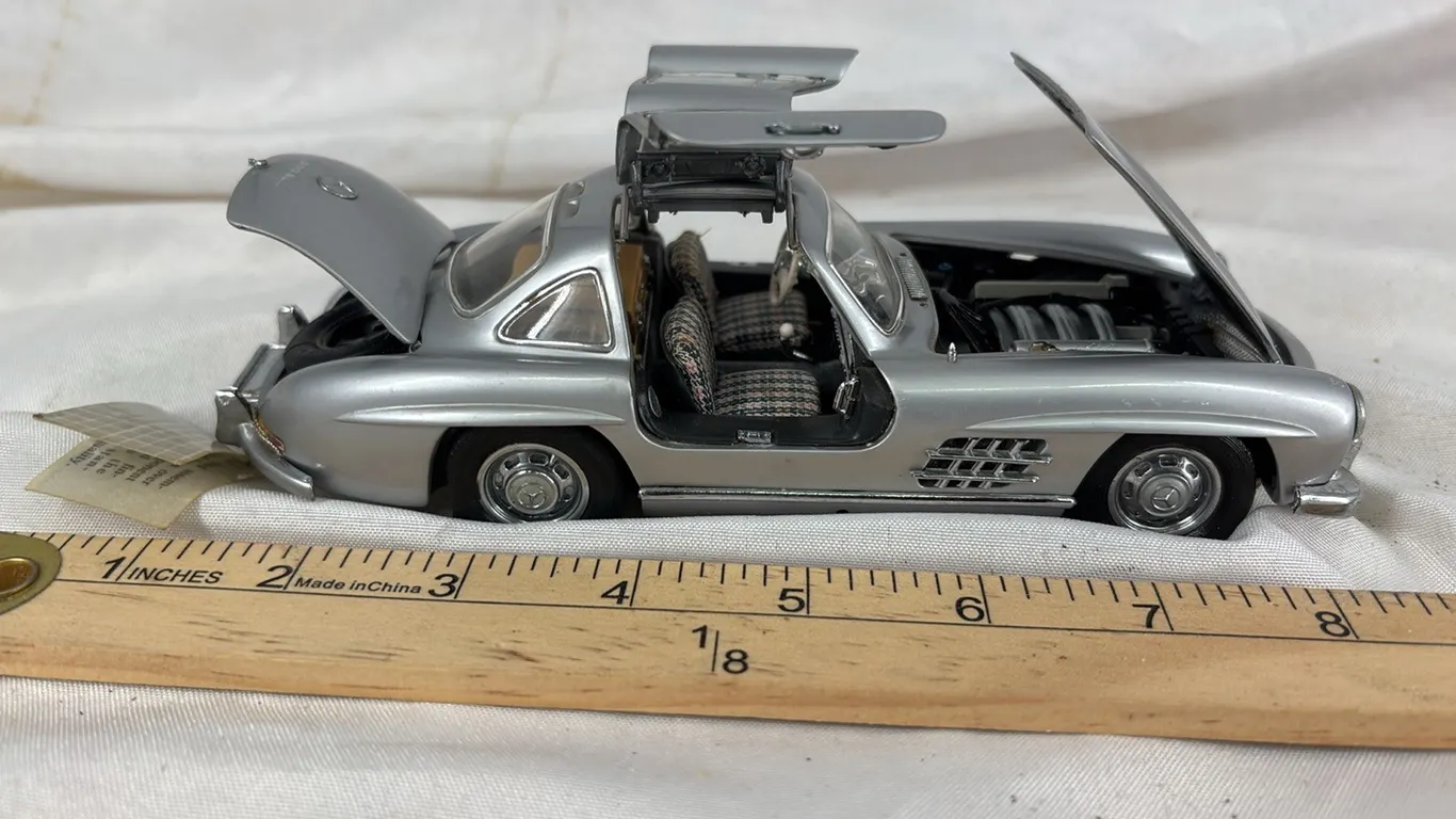 1987 FRANKLIN MINT PRECISION MODEL 1954 MERCEDES BENZ