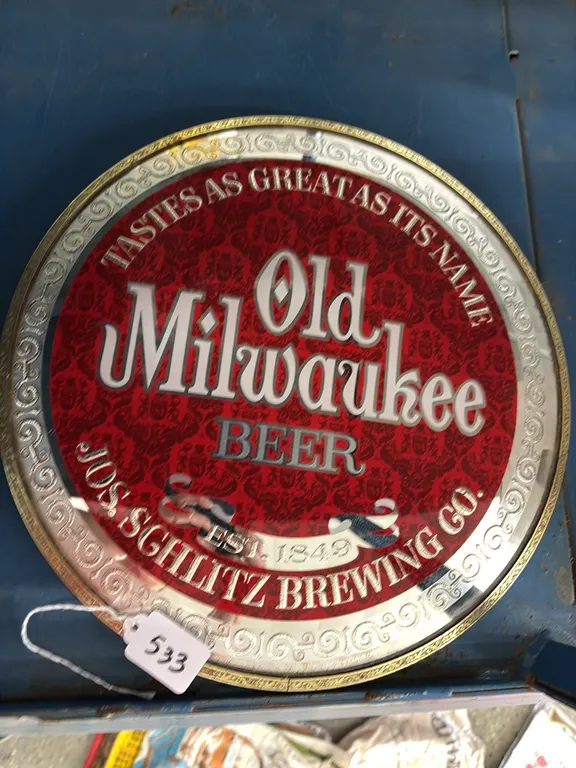 OLD MILWAUKEE BEER MIRRORED SIGN