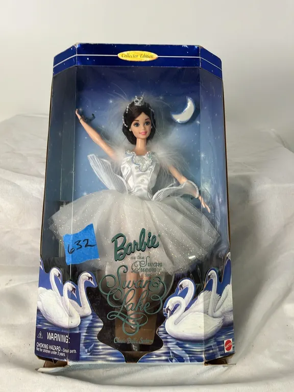 BARBIE SWAN LAKE