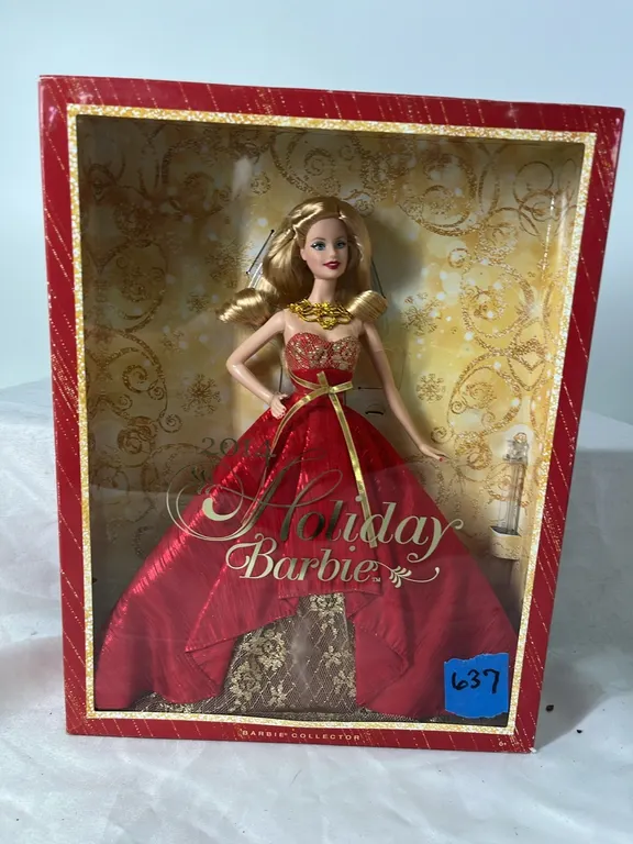 HOLIDAY BARBIE 2014