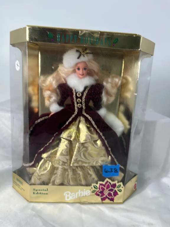 HAPPY HOLIDAYS BARBIE