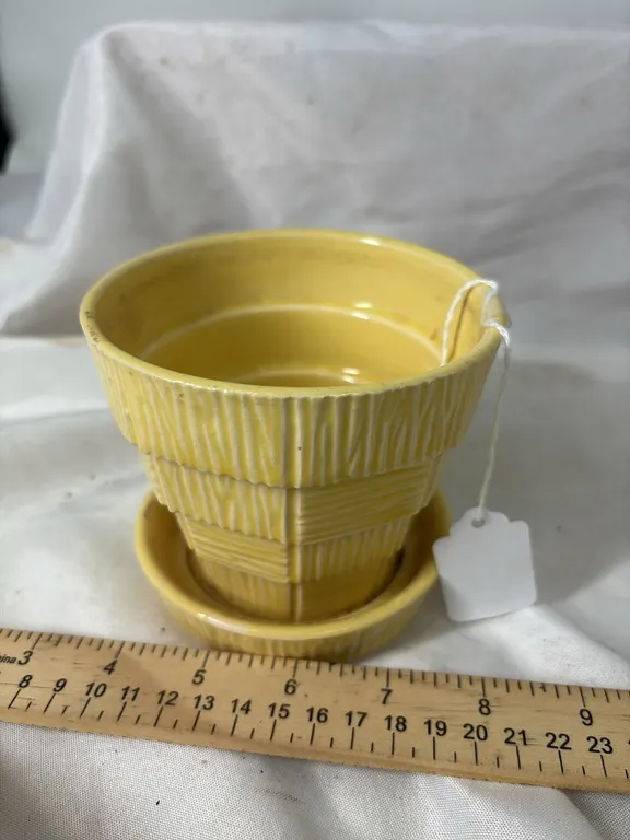 MCCOY SMALL YELLOW PLANTER