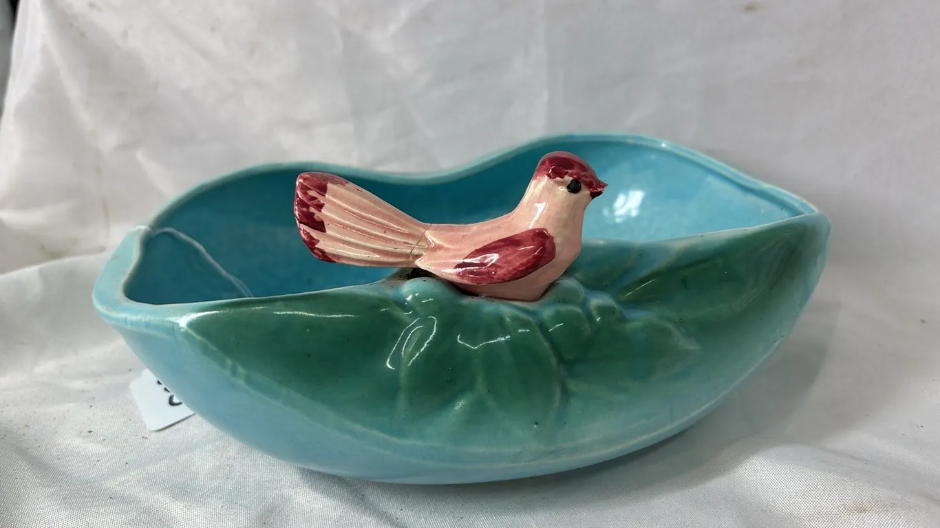 MCCOY BLUE DISH WITH PINK BIRD