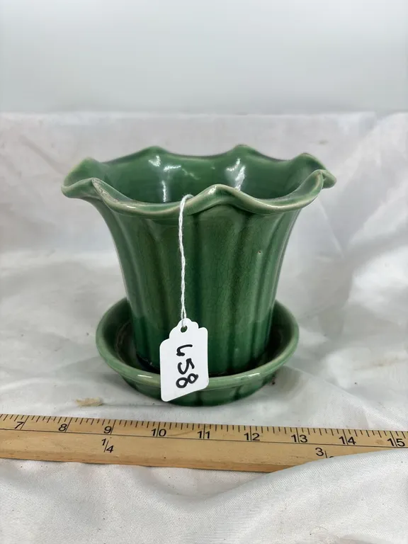 GREEN PLANTER UNMARKED