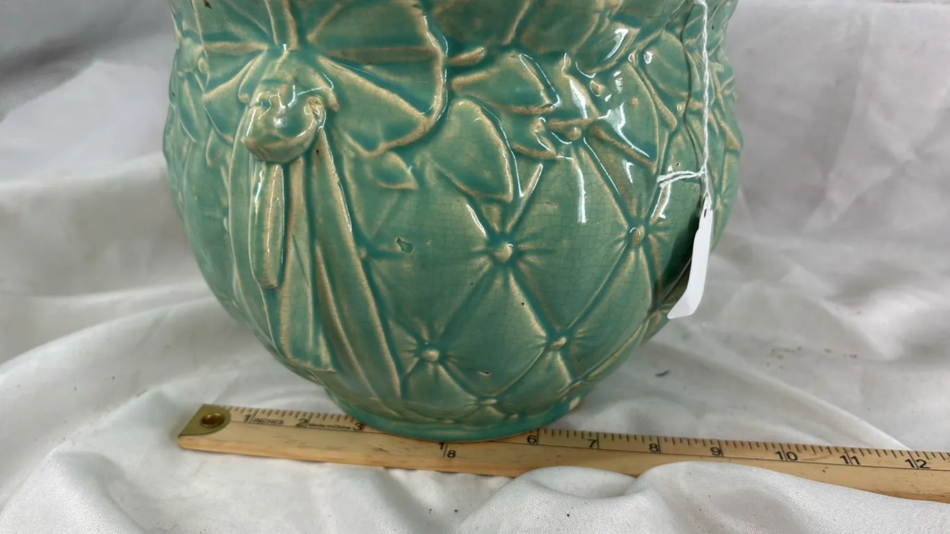 MCCOY MEDIUM PLANTER