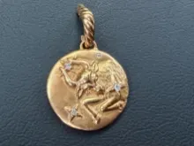 DAVID YURMAN 18K YELLOW GOLD & DIAMOND AMULET