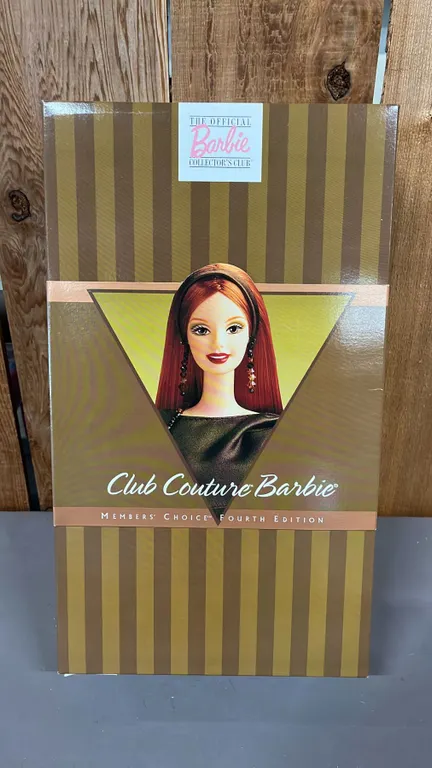 VINTAGE 1999 OFFICIAL BARBIE COLLECTOR CLUB MEMBER'S CHOICE 4TH EDITION CLUB COUTURE BARBIE *IN