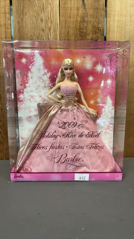 2009 HOLIDAY BARBIE *IN ORIGINAL BOX*