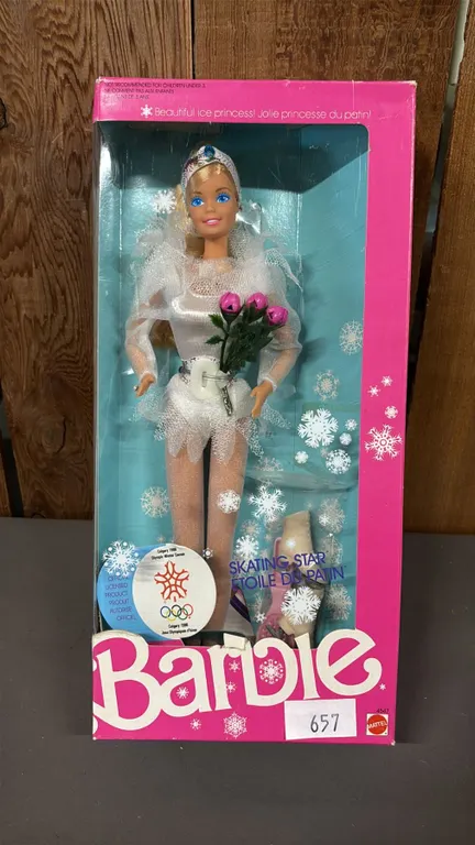 VINTAGE 1988 OLYMPIC SKATING STAR BARBIE *IN ORIGINAL BOX*