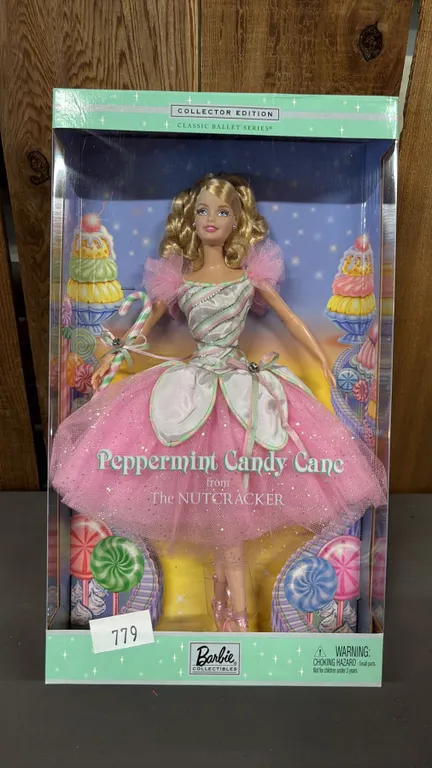VINTAGE 2002 BARBIE AS PEPPERMINT CANDY CANE FROM THE NUTCRACKER *IN ORIGINAL BOX*