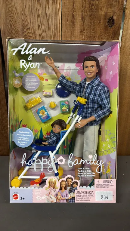 VINTAGE 2002 HAPPY FAMILY DAD & SON ALLAN & RYAN *IN ORIGINAL BOX*