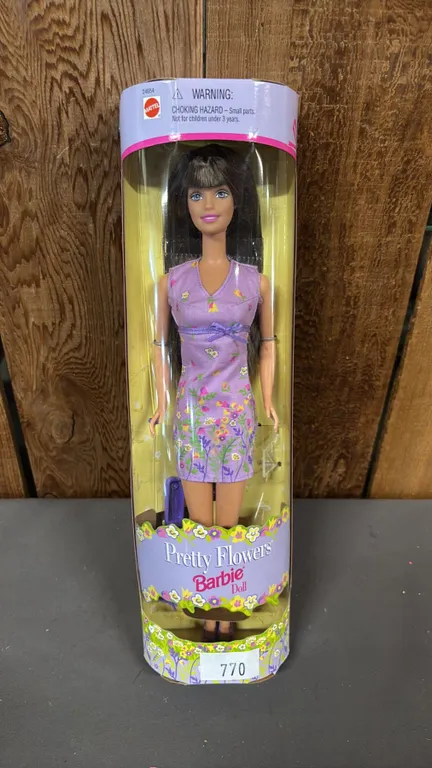 VINTAGE 1999 PRETTY FLOWERS BRUNETTE BARBIE *IN ORIGINAL BOX*