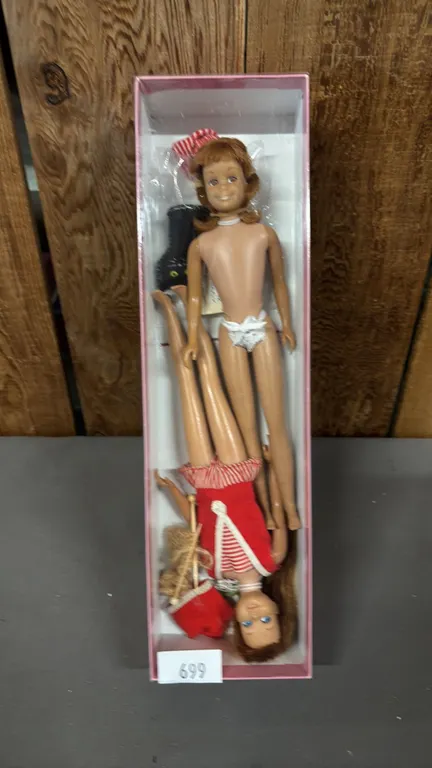 2 VINTAGE SKIPPER DOLLS