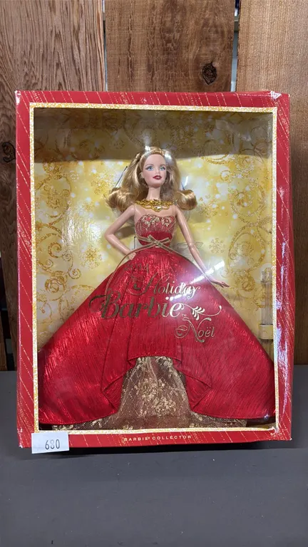 2014 HOLIDAY BARBIE *IN ORIGINAL BOX*