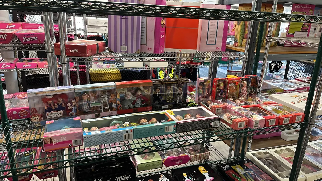 SHELF OF ASSTD. KELLY & TOMMY DOLLS, BARBIE STORYBOOK SETS, TOMMY ELVIS DOLLS & MORE *IN ORIGINAL