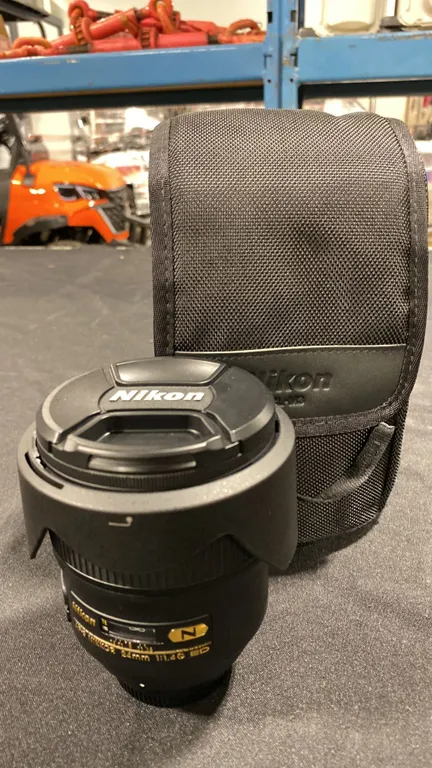NIKON AF-S NIKKOR 24MM 1:1.4G ED PROFESSIONAL WIDE ANGLE PRIME LENS WITH SOFT TRANSPORT CASE