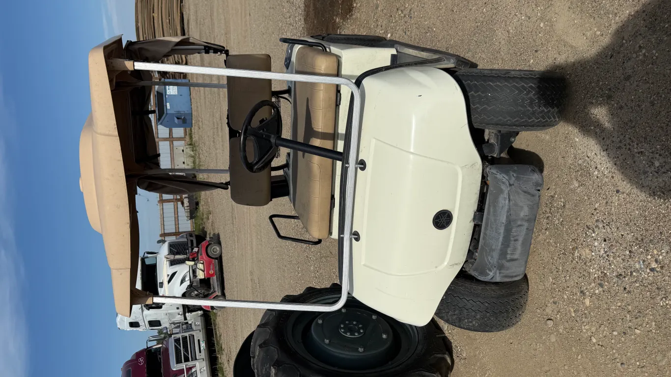 YAMAHA GOLF CART