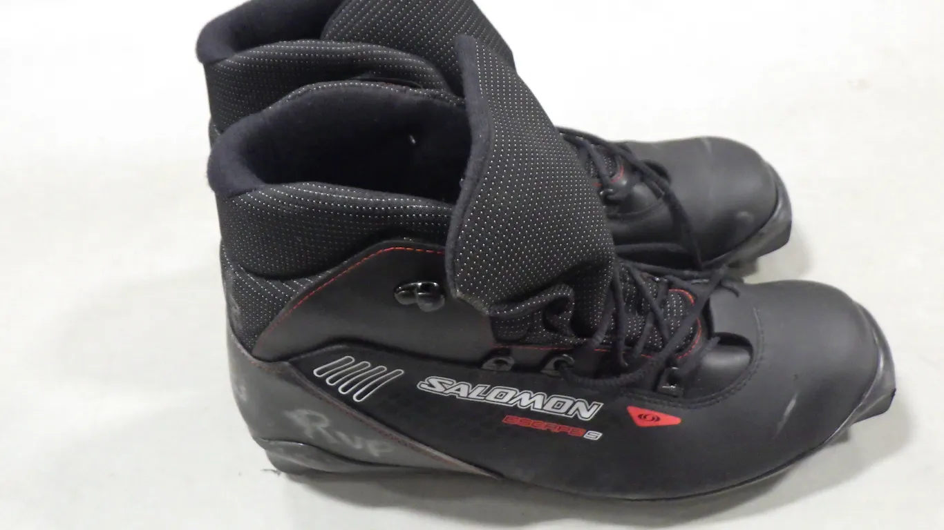 Salomon Escape 5 Cross-country ski boot (size 12.5) Salomon Escape 5