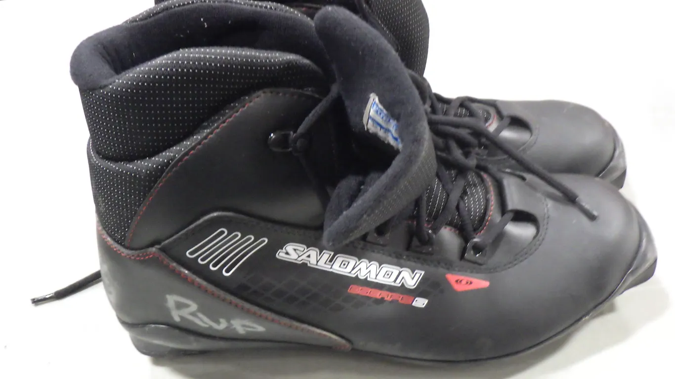 Salomon Escape 5 Cross-country ski boot (size 12.5) Salomon Escape 5