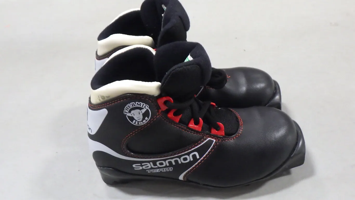 Salomon Team Cross-country ski boot (size 1.5) Salomon Team