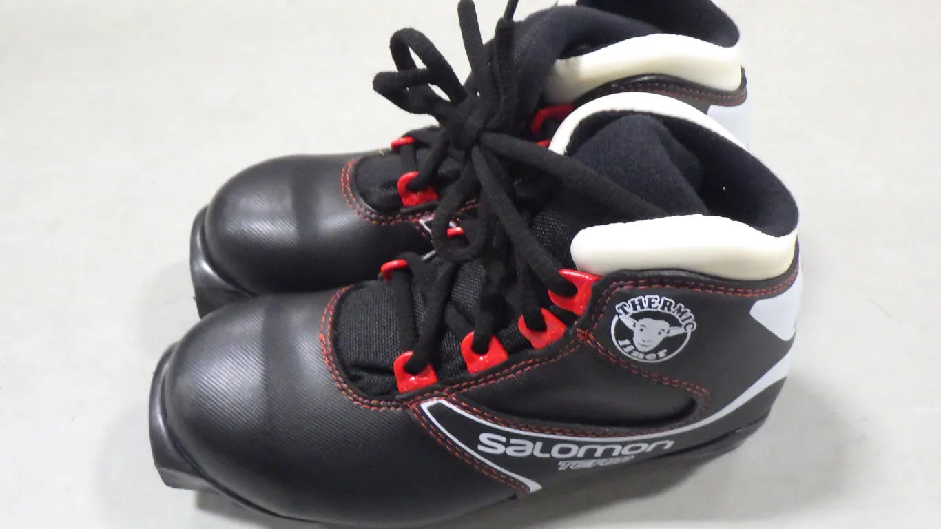 Salomon Team Cross-country ski boot (size 1.5) Salomon Team