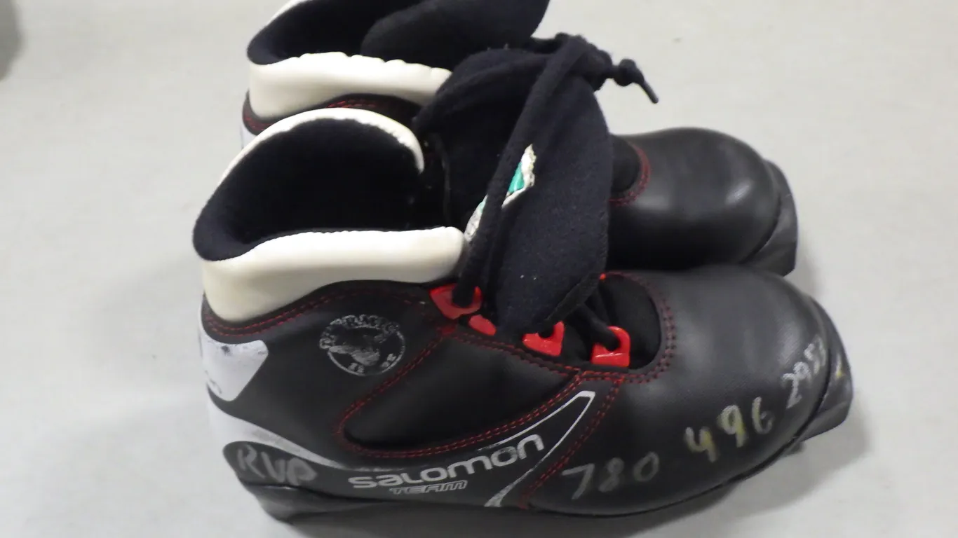 Salomon Team Cross-country ski boot (size 1.5) Salomon Team