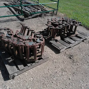 Grouser Skid Loader Tracks fits S185 Bobcat.