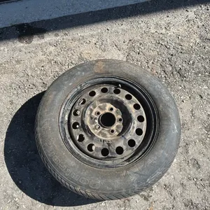 225/60r16 tire and rim