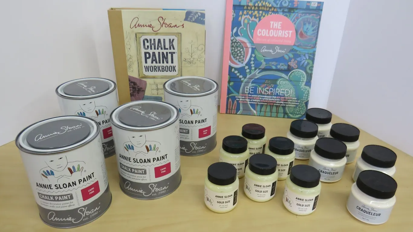 Artist Paints and Supplies