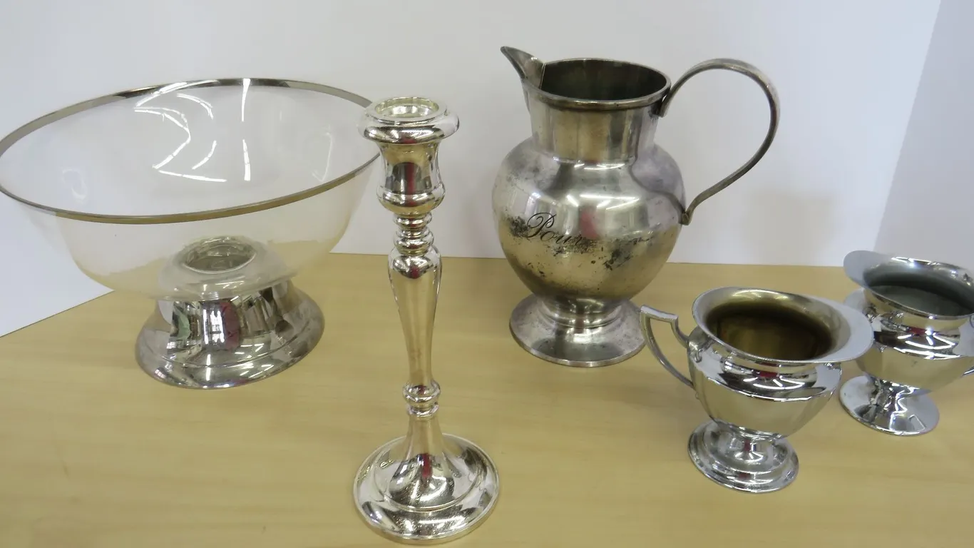 Serving Pieces