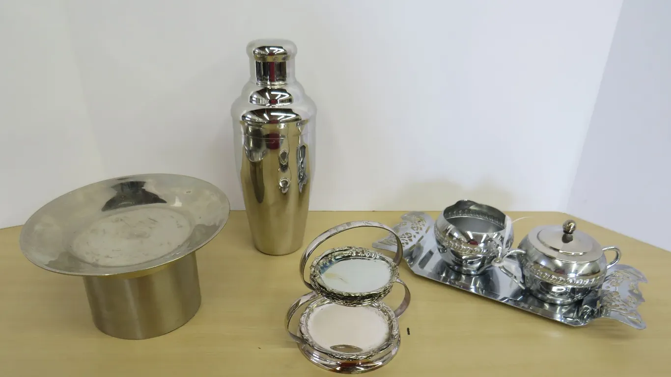 Stainless Serving Pieces