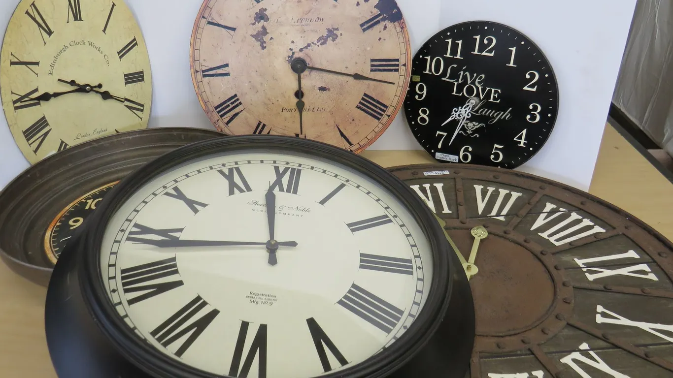 Wall Clocks