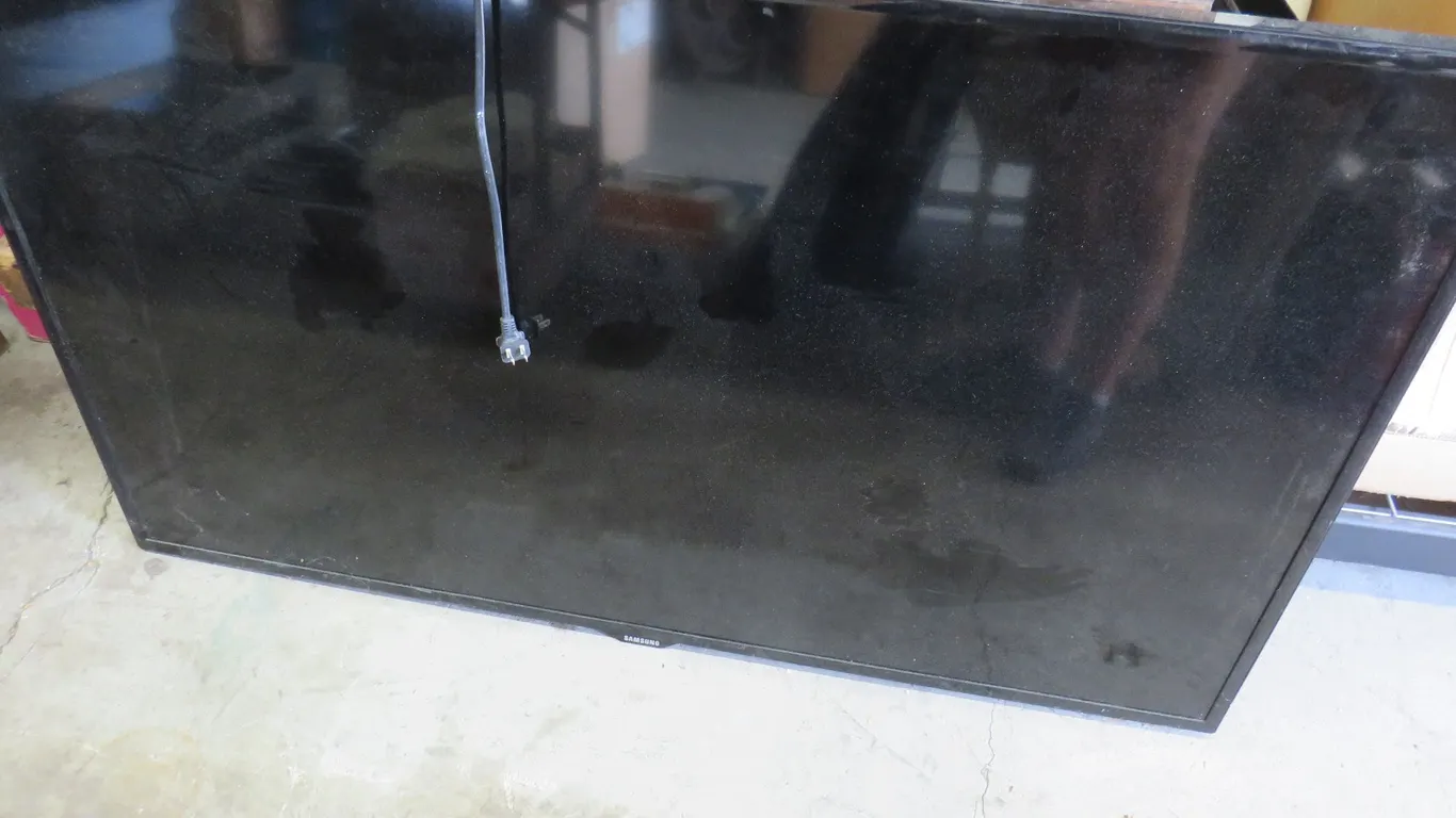 Flat Screen TV