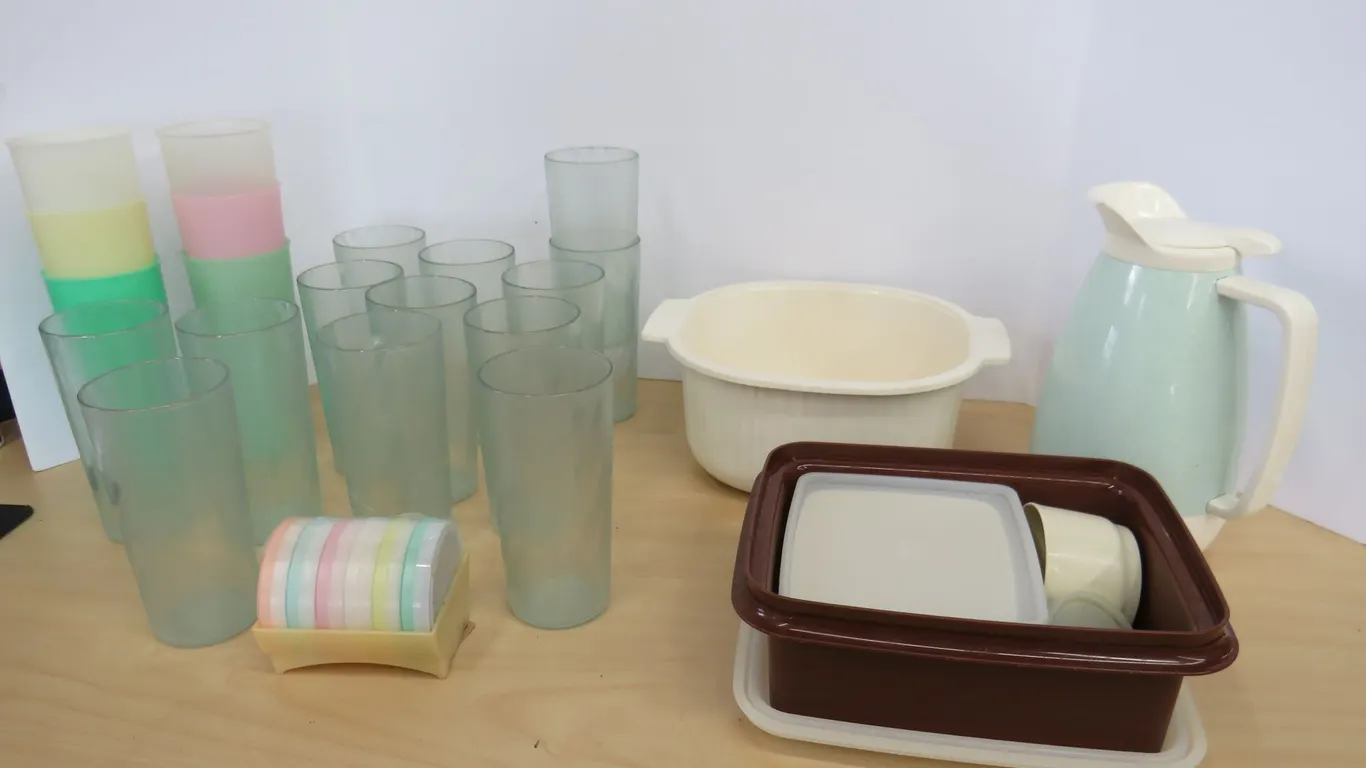 Plasticware
