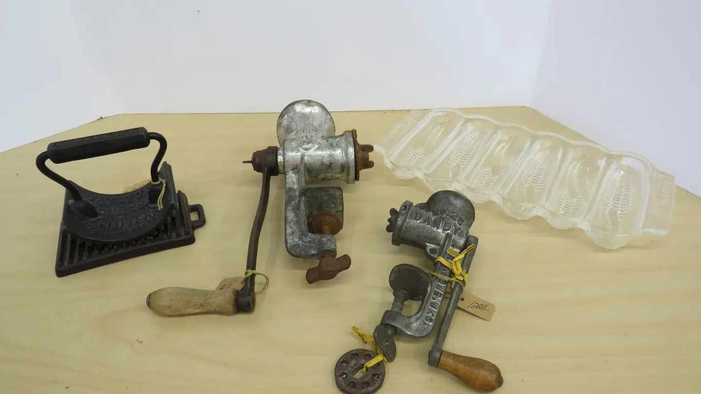 Vintage Kitchenware
